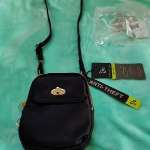 Reposting great small crossbody bag